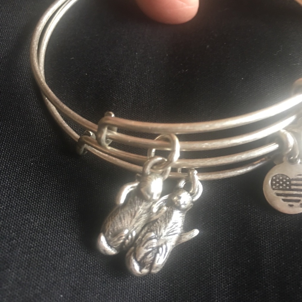 alex + ani Charity by Design Side by Side Otters